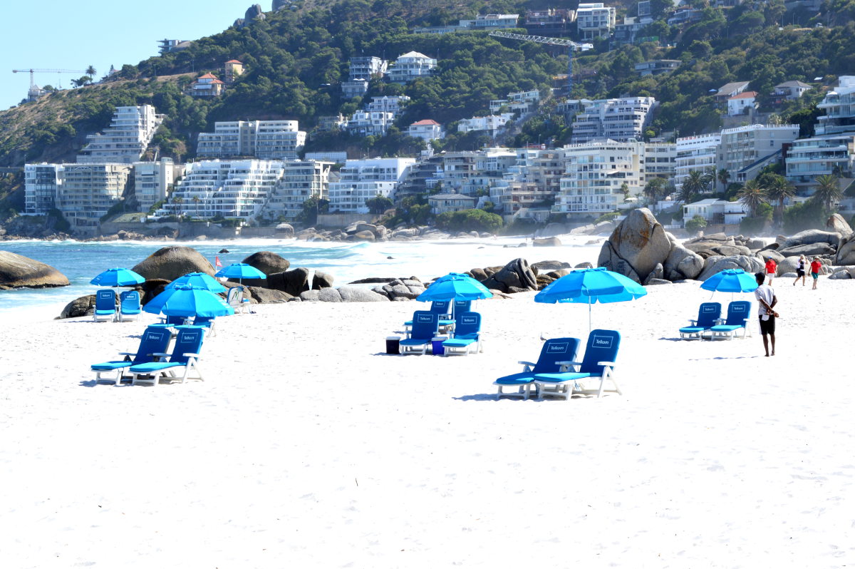 Beware of visiting any of the 5 best Cape Town beaches. There's a real danger that you may never want to leave. Prepared to risk it? 