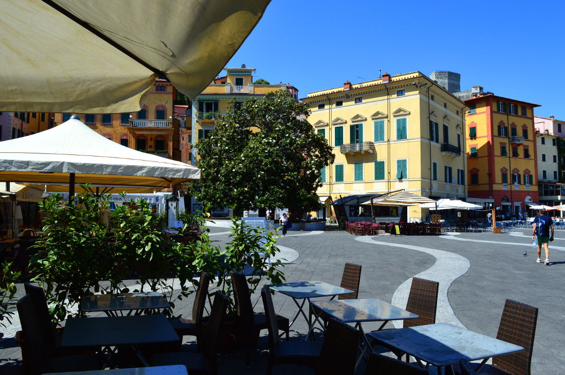 Piazza in Lerici