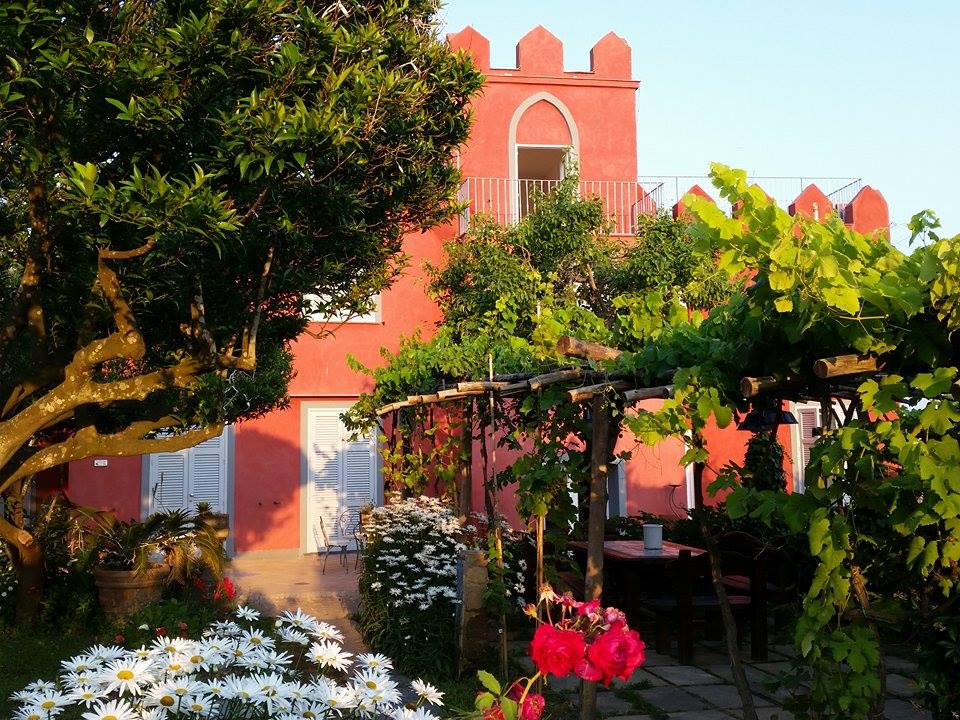 Hotel la Vigna by Gabriele Scotto di Fasano