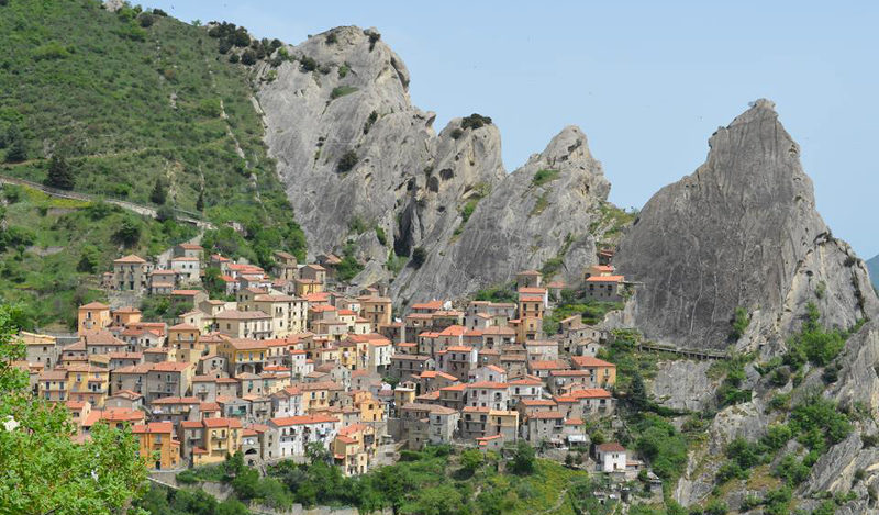 Castelmezzano by Lorenzo Palazzo