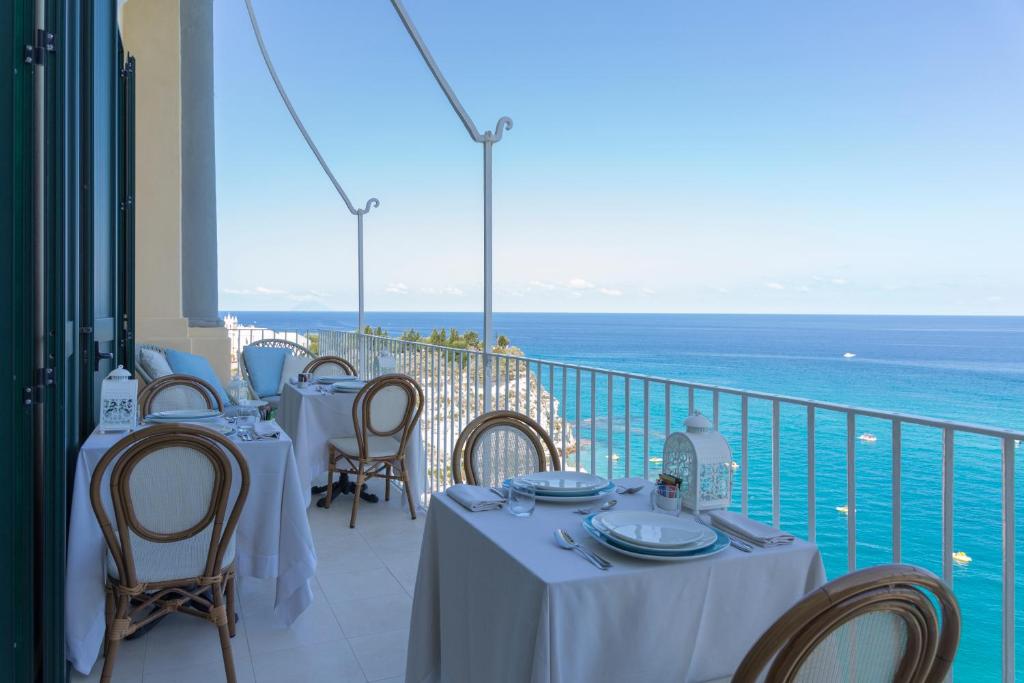 View of the Mediterranean from the breakfast terrace at the Palazzo Mottola B&B in Tropea