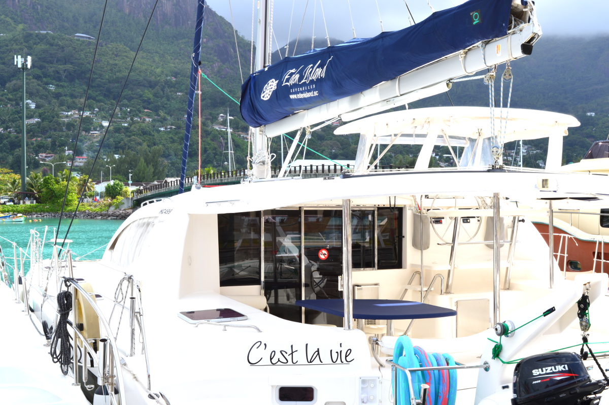 A playground for the rich and famous where tropical fish and sailing ships ply the cerulean blue seas while tropical shirts and skirts sit sipping cocktails ashore. That is Eden Island, Seychelles
